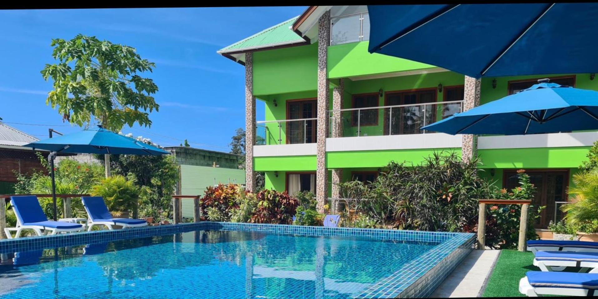 Benjamine'S Guesthouse 라디게 외부 사진